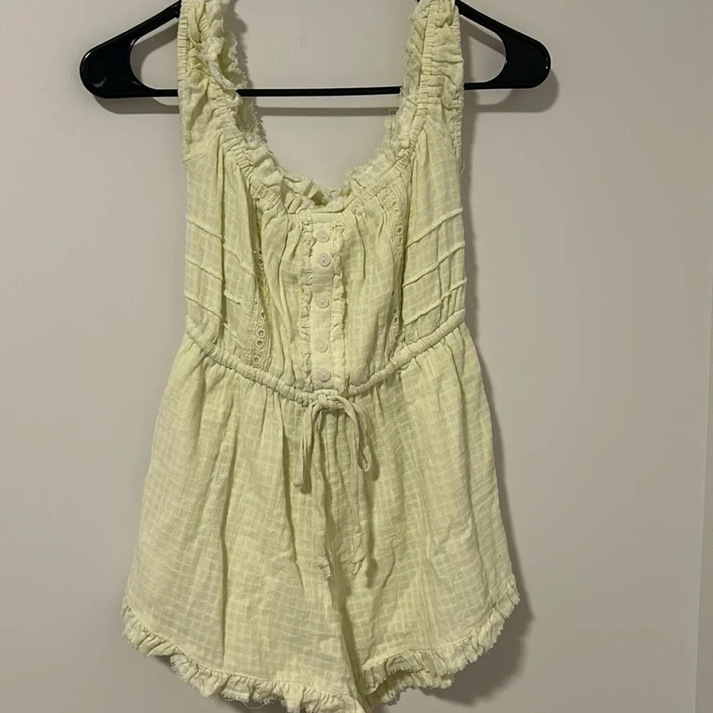 NWT Urban Outfitters Romper Boho Wrap Tie Waist Size XS